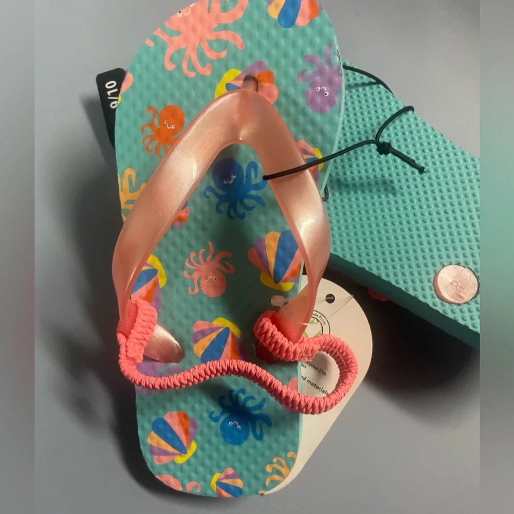🔴 3/$12 Girls’ Ocean themed Pink and Blue‎ Sandals! NWT!